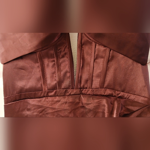 RSOETOO Strapless Bow Satin Prom Dress – Long Formal Evening Gown - Picture 4 of 13